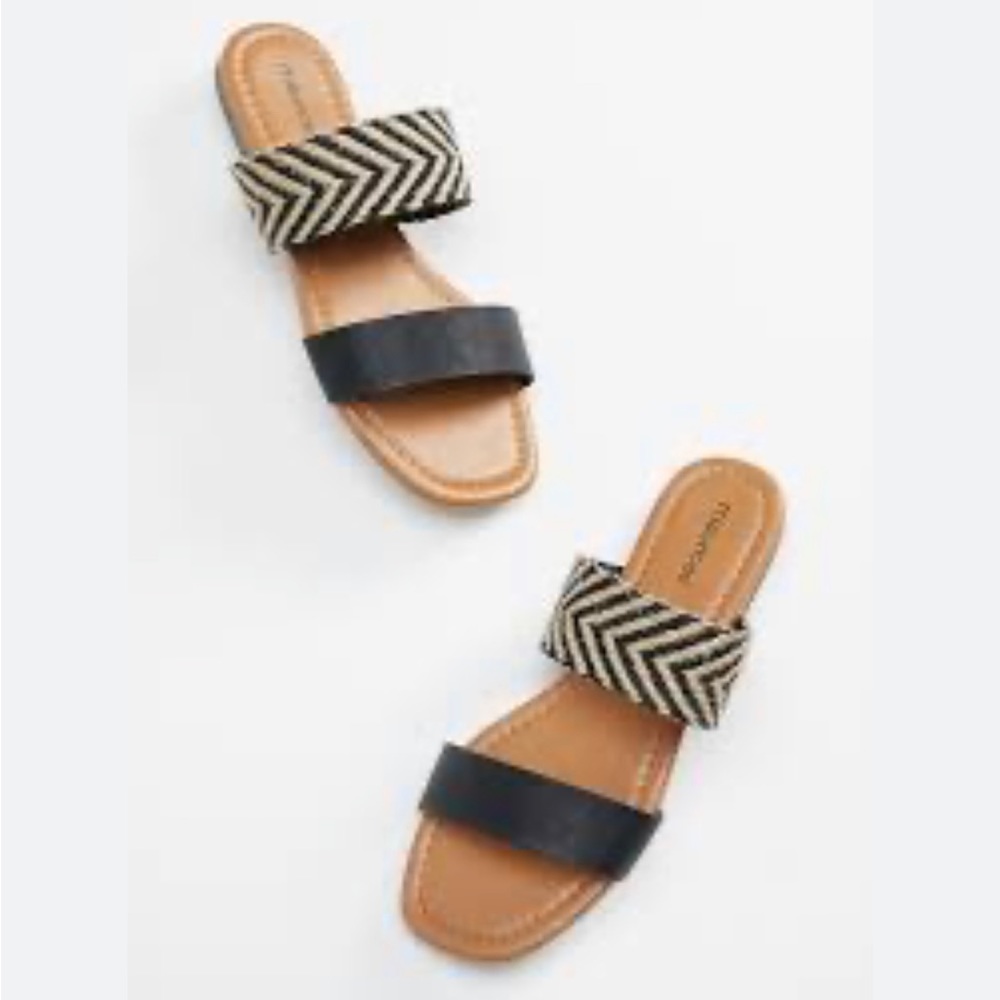Chelsea Black Striped Weave Strap Sandals